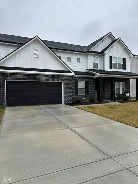 521 Tess Blvd, Westfield, IN 46074
