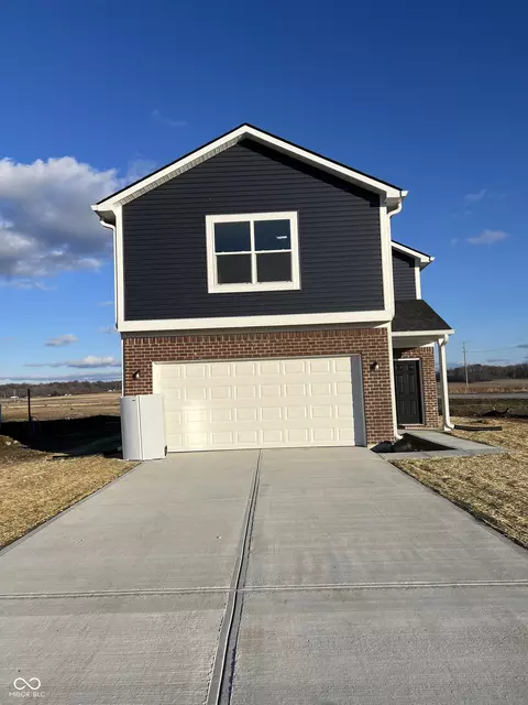 1451 Elm St, Martinsville, IN 46151