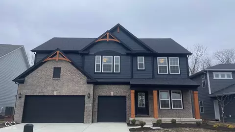 6446 Ambassador Dr, Plainfield, IN 46168