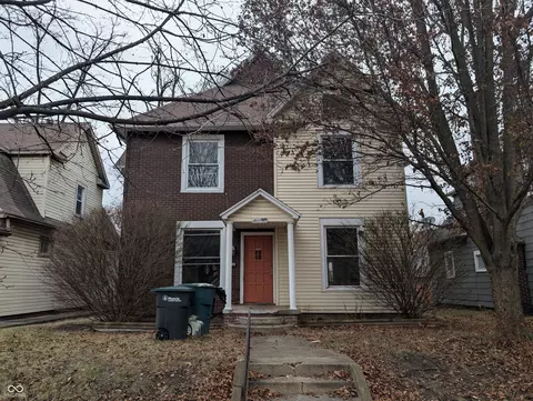 802 W Charles St, Muncie, IN 47305