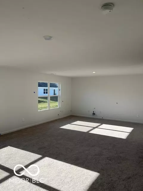 284 Evening Bay Ct, Pendleton, IN 46064 photo 4