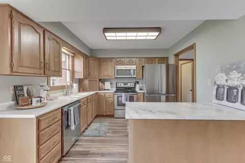 Kitchen - 4208 Epler Ave, Indianapolis, IN 46237 photo 1 of 4