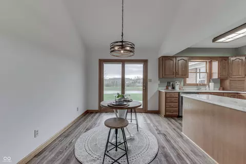 Dining - 4208 Epler Ave, Indianapolis, IN 46237 photo 2 of 3