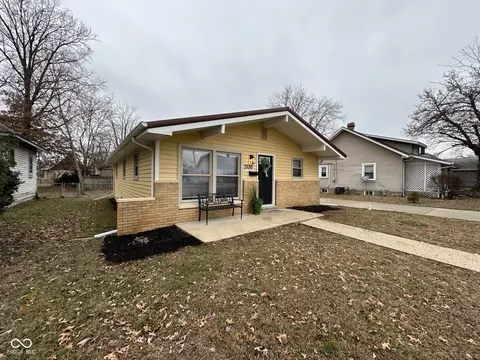2130 N Cherry St, Columbus, IN 47201