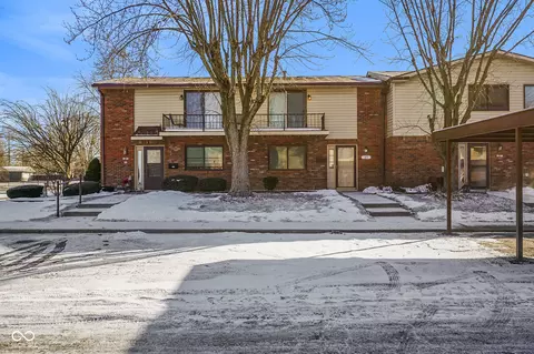 23 Trails End St, Greenwood, IN 46142