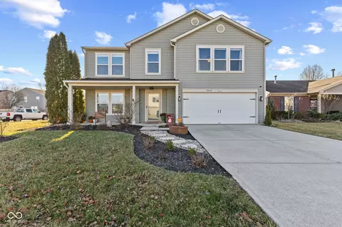 9549 W Quarter Moon Dr, Pendleton, IN 46064