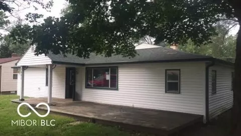 5621 N Frontage Rd, Fairland, IN 46126