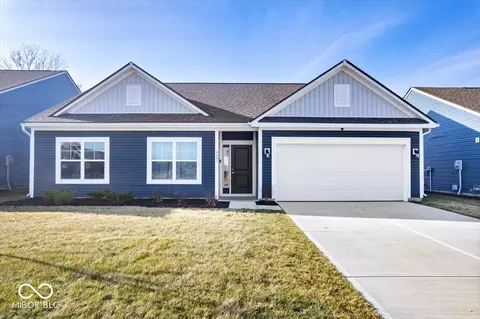 8401 Canyon Ln, Pendleton, IN 46064