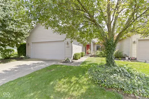 3039 River Bay Dr N, Indianapolis, IN 46240