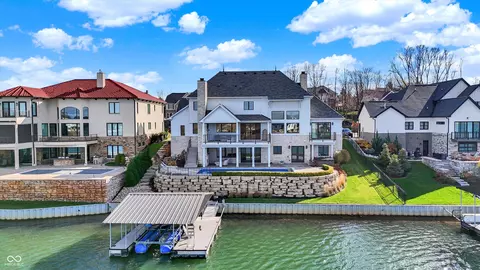 10540 Geist View Dr, Mccordsville, IN 46055