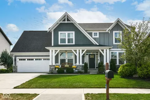6431 W Clearview Dr, Mccordsville, IN 46055