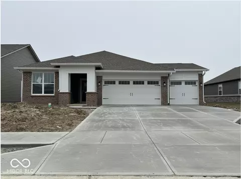 9437 Corbett Dr, Mccordsville, IN 46055