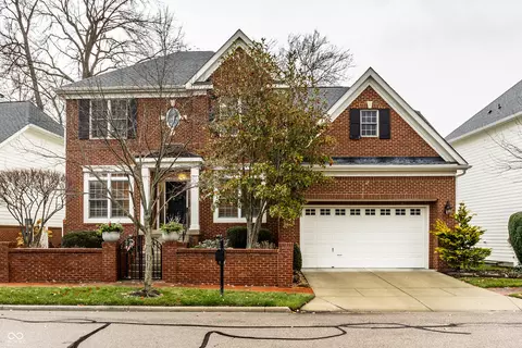 8053 Hopkins Ln, Indianapolis, IN 46250