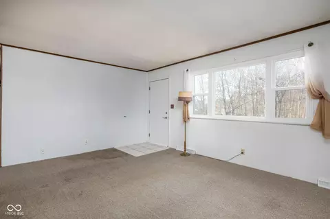 Living - 99 E Sycamore Dr, Springport, IN 47386 photo 5 of 7