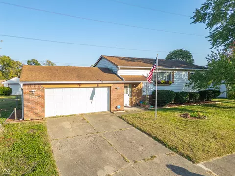 801 Spring Valley Dr, Indianapolis, IN 46231