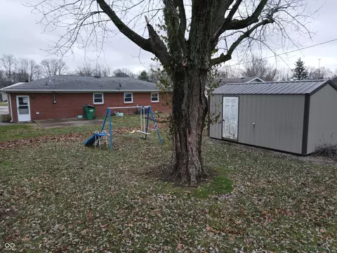 Exterior - 218 Brookside Ln, Plainfield, IN 46168 photo 4 of 7