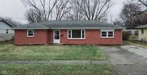 218 Brookside Ln, Plainfield, IN 46168