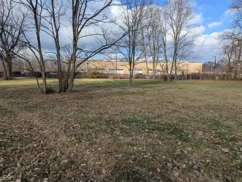 8884 S County Road 1025 E, Camby, IN 46113