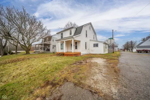 212 S Canal St, Alexandria, IN 46001