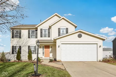 18828 Wimbley Way, Noblesville, IN 46060