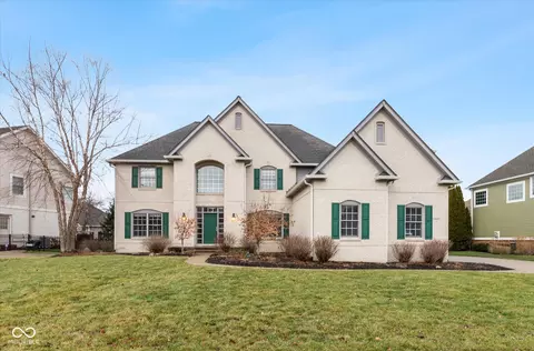 10527 Madison Brooks Dr, Fishers, IN 46040