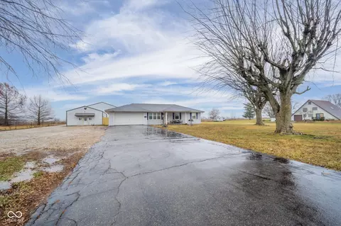 262 S Wilbur Wright Rd, New Castle, IN 47362