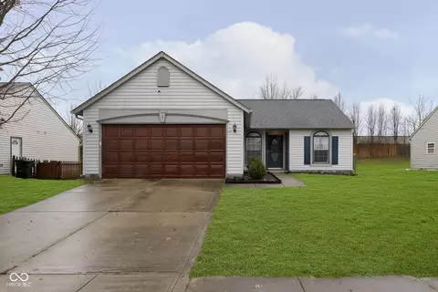 161 Meadow Glen Dr, Avon, IN 46123