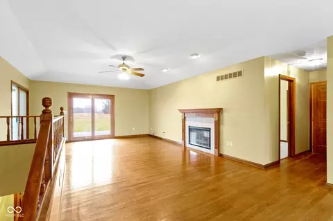 995 E 256th St, Sheridan, IN 46069 photo 4
