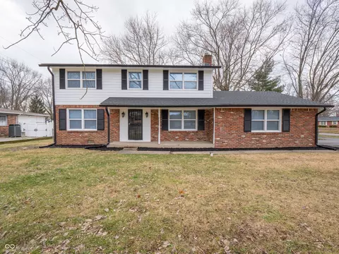 8104 Wallingwood Dr, Indianapolis, IN 46256