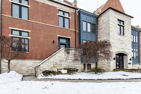 220 N East St, Indianapolis, IN 46204