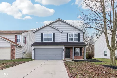 1127 Maple Stream Dr, Indianapolis, IN 46217