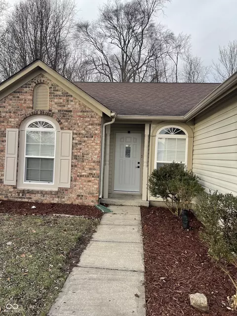 2914 Rothe Ln, Indianapolis, IN 46229