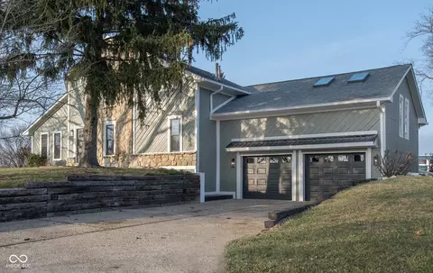 1128 Palo Vista Rd, Greenwood, IN 46143
