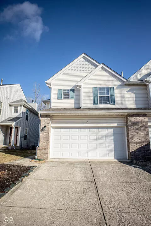 1844 Misty Lake Dr, Indianapolis, IN 46260