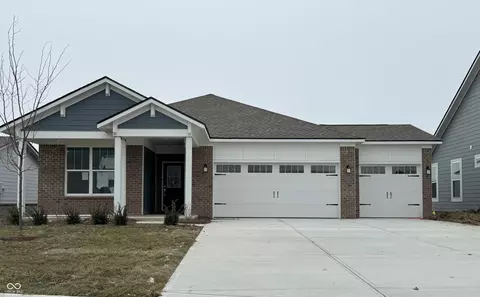 5017 Winnsboro Dr, Mccordsville, IN 46055
