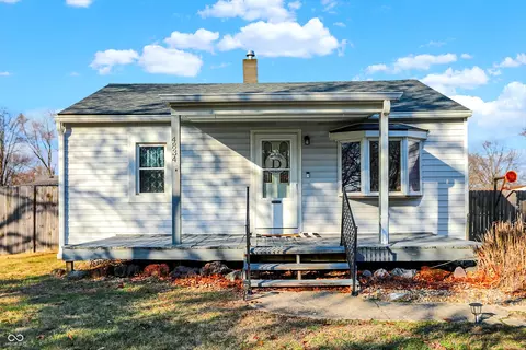 4834 Welton St, Greenwood, IN 46143