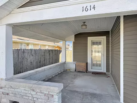 1614 13th St, Bedford, IN 47421
