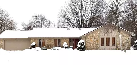3717 Bridger Dr S, Carmel, IN 46033