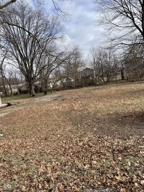 2947 S Lyons Ave, Indianapolis, IN 46241