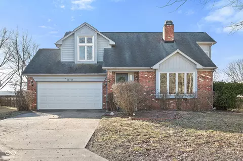 11725 Capistrano Dr, Indianapolis, IN 46236