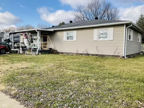 1226 E Mckay Rd, Shelbyville, IN 46176