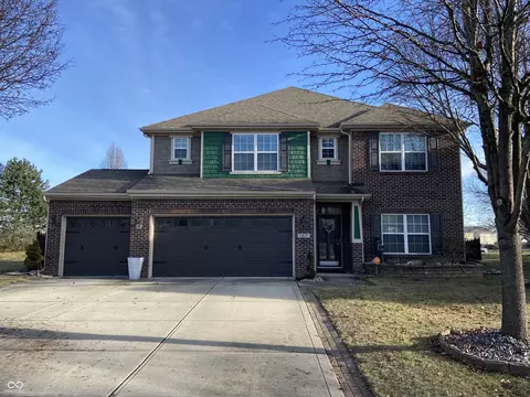 11617 Andreas Ct, Fishers, IN 46038