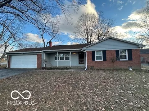 6735 Dorchester Ct, Indianapolis, IN 46214