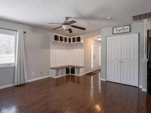 8231 Spring Valley Dr, Plainfield, IN 46168 photo 9