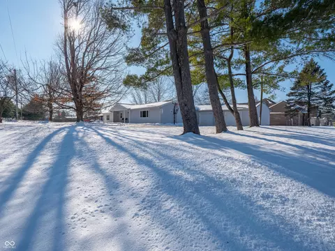 8231 Spring Valley Dr, Plainfield, IN 46168 photo 58