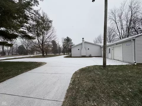 8231 Spring Valley Dr, Plainfield, IN 46168 photo 55