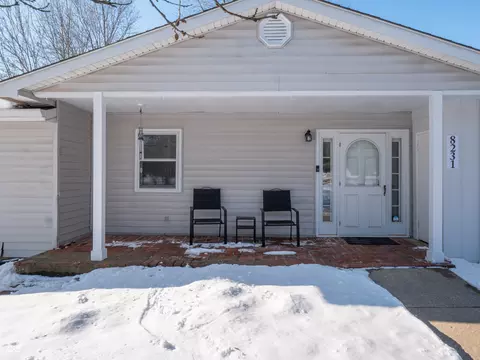 8231 Spring Valley Dr, Plainfield, IN 46168 photo 2