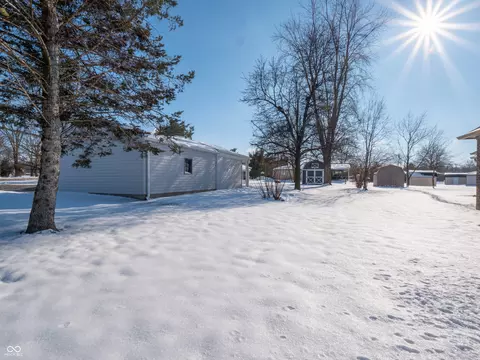 8231 Spring Valley Dr, Plainfield, IN 46168 photo 42