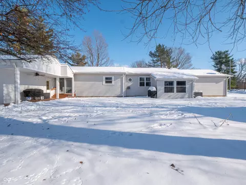 8231 Spring Valley Dr, Plainfield, IN 46168 photo 37