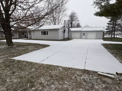 8231 Spring Valley Dr, Plainfield, IN 46168 photo 52